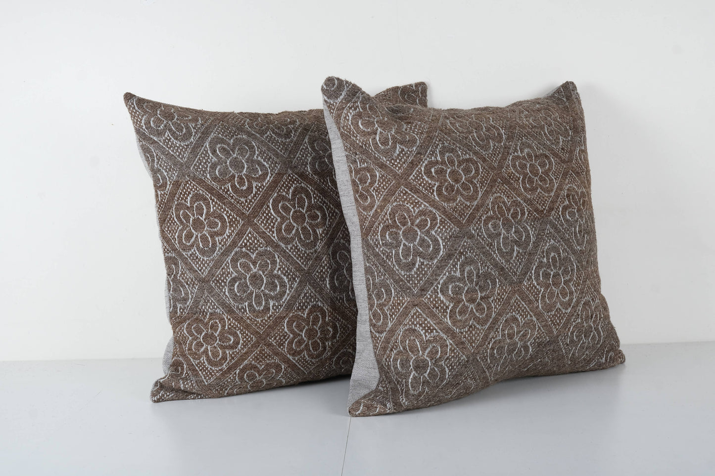 Vintage Turkish Rug Pillows | Papatya (Pair)